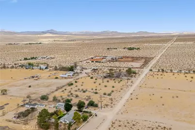 38484 Foothill Road, Lucerne Valley, CA 92356 - Photo 38