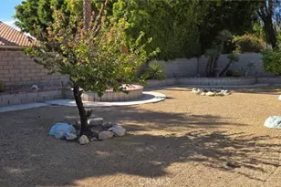 9739 Warwick, Desert Hot Springs, CA 92240 - Photo 20