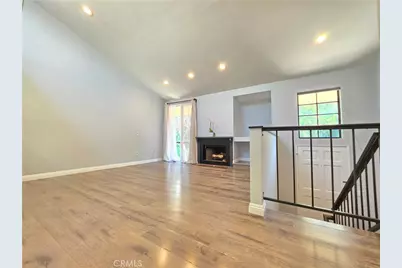 11107 Arminta Street #22, Los Angeles, CA 91352 - Photo 6