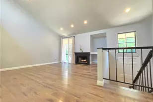 11107 Arminta Street, Los Angeles, CA 91352 - Photo 6