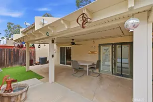 1304 Camelot Dr, Corona, CA 92882 - Photo 36