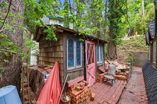 24818 Felsen Dr, Crestline, CA 92325 - Photo 20