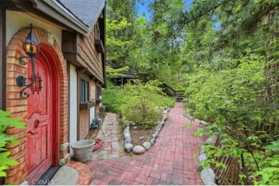 24818 Felsen Drive, Crestline, CA 92325 - Photo 22