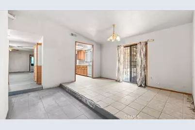 22935 Standing Rock, Apple Valley, CA 92307 - Photo 8