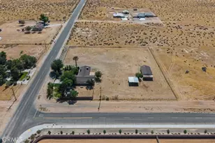 22935 Standing Rock, Apple Valley, CA 92307 - Photo 36