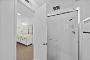5642 Vinevale, La Palma, CA 90623 - Photo 32