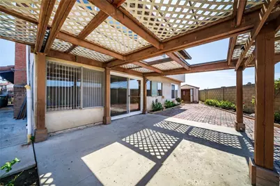 5642 Vinevale, La Palma, CA 90623 - Photo 36