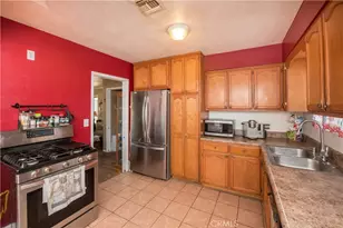 9142 Danbridge St, Pico Rivera, CA 90660 - Photo 8