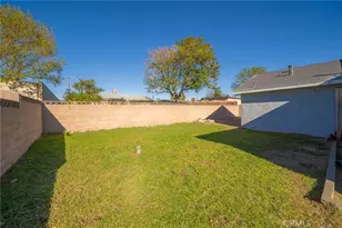 17844 Owen, Fontana, CA 92335 - Photo 22