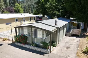 22899 Byron Rd, Crestline, CA 92325 - Photo 10