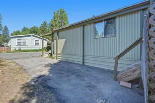22899 Byron Rd, Crestline, CA 92325 - Photo 28
