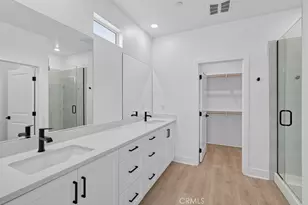 1021 E Overlook Dr, Orange, CA 92867 - Photo 4
