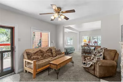 23898 Springwater, Crestline, CA 92325 - Photo 12