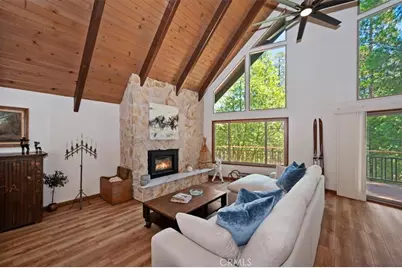 260 El Dorado Drive, Lake Arrowhead, CA 92352 - Photo 4