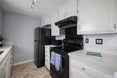 401 W 5th #3C, Long Beach, CA 90802 - Photo 8