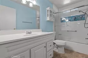 17821 Deodar, Hesperia, CA 92345 - Photo 18