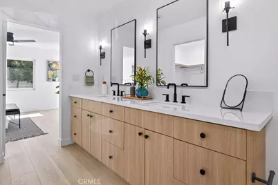 3861 S Norton Avenue, Los Angeles, CA 90008 - Photo 22