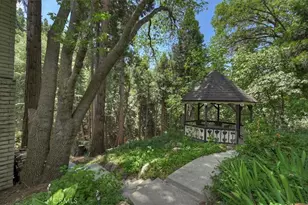 31221 Old City Creek, Running Springs, CA 92382 - Photo 12