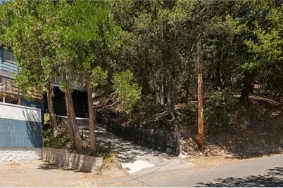 23594 Hillside, Crestline, CA 92325 - Photo 22