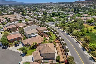 11303 Apple Canyon Ln, Riverside, CA 92503 - Photo 32