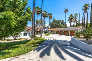 530 W Sunset, Redlands, CA 92373 - Photo 2