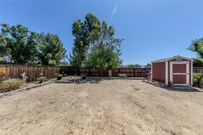 8952 Dahlia, Corona, CA 92883 - Photo 36