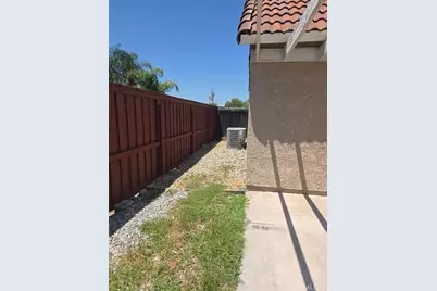 9793 Caldaro, Rancho Cucamonga, CA 91737 - Photo 24