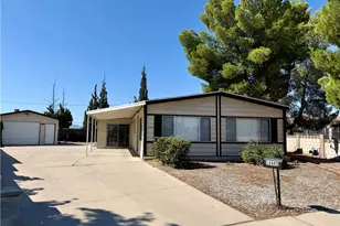 16445 Wimbleton Ct, Victorville, CA 92395 - Photo 2