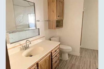 16445 Wimbleton Court, Victorville, CA 92395 - Photo 8