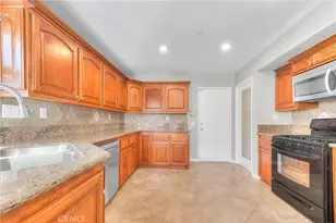 15549 Agate Dr, Fontana, CA 92337 - Photo 4