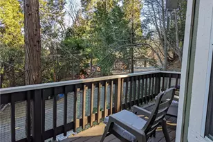 23819 Scenic Dr, Crestline, CA 92325 - Photo 4
