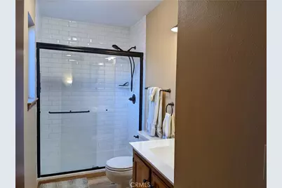 23819 Scenic Drive, Crestline, CA 92325 - Photo 8