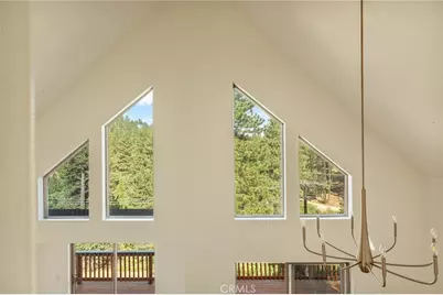 32792 Deer Lick Drive, Running Springs, CA 92382 - Photo 8