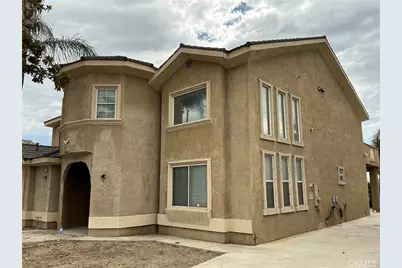 11250 Cypress, Fontana, CA 92337 - Photo 6