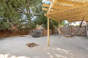 12039 Leif Ericson Dr, Moreno Valley, CA 92557 - Photo 16