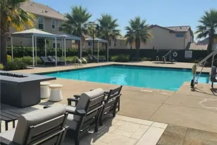 7044 Mallow Dr, Fontana, CA 92336 - Photo 4