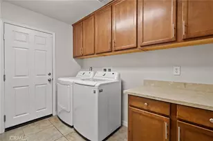 31801 Oak Wood Cir, Yucaipa, CA 92399 - Photo 40