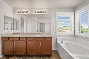 31801 Oak Wood Cir, Yucaipa, CA 92399 - Photo 32