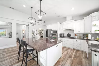 5685 Oak Tree Cir, Jurupa Valley, CA 92509 - Photo 22