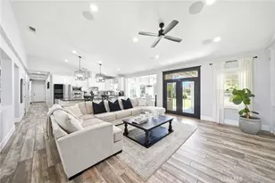 5685 Oak Tree Cir, Jurupa Valley, CA 92509 - Photo 16