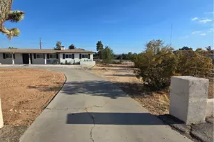 20157 Chickasaw, Apple Valley, CA 92307 - Photo 32