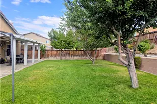 12335 Dandelion Way, Victorville, CA 92392 - Photo 32