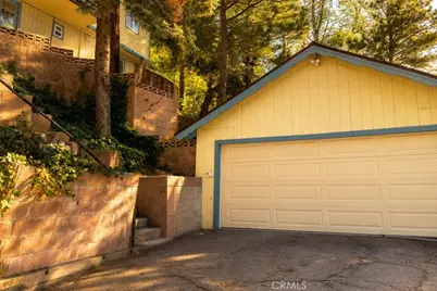 24687 San Moritz, Crestline, CA 92325 - Photo 4