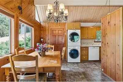 27376 Alpen, Lake Arrowhead, CA 92352 - Photo 20