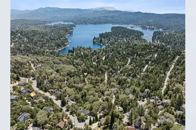 27376 Alpen, Lake Arrowhead, CA 92352 - Photo 36