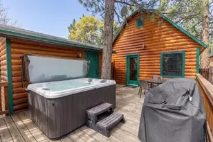 437 Victoria Ln, Sugarloaf, CA 92386 - Photo 2