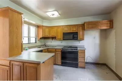 10281 Malinda Lane, Garden Grove, CA 92840 - Photo 2