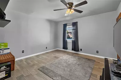 230 E Pioneer, Redlands, CA 92374 - Photo 14