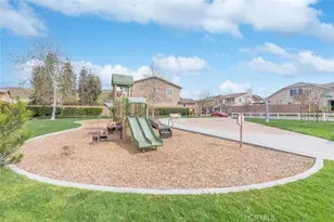 25451 Jack Rabbit Ln, Corona, CA 92883 - Photo 40