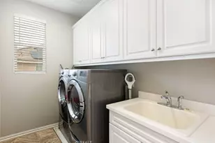 25451 Jack Rabbit Ln, Corona, CA 92883 - Photo 24